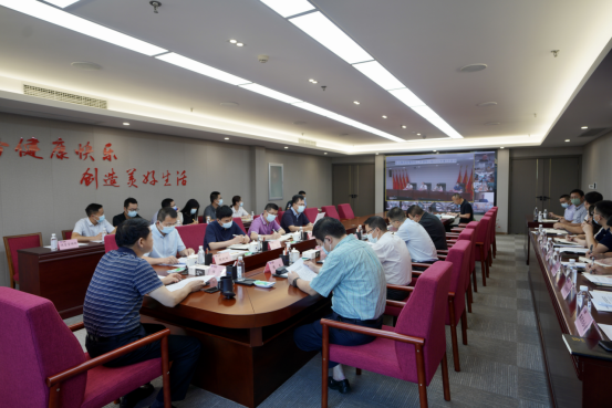 四川尊龙凯时集团召开疫情防控工作领导小组2022年第3次会议 集团党委书记、董事长、疫情防控工作领导小组第一组长任丁主持会议并讲话